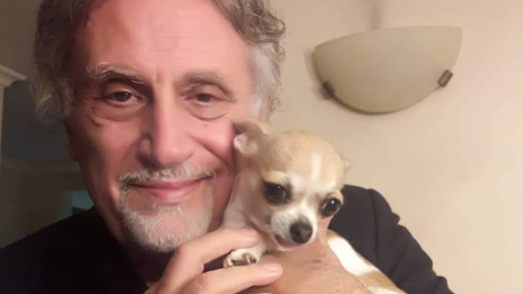 Quiénes son los perros y los caballos de Andrea Roncato Andrea Roncato y sus perros