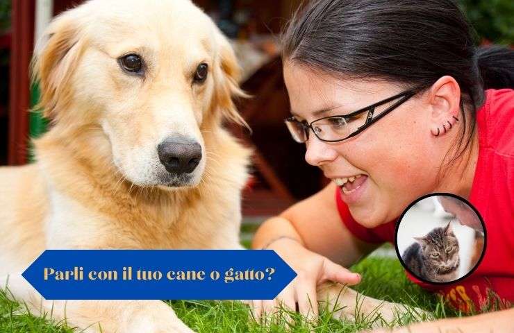 mujer habla con el perro