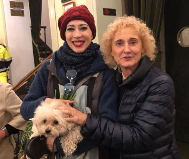 Verónica Pivetti y su perro Orzo