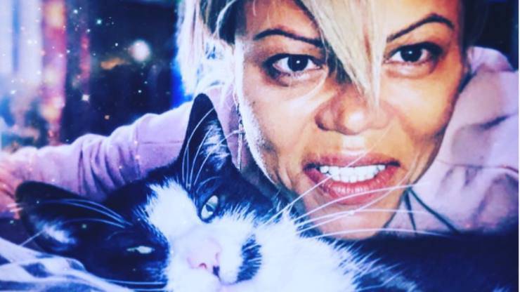 Quiénes son el perro y el gato de Floriana Secondi Floriana Secondi y su gato